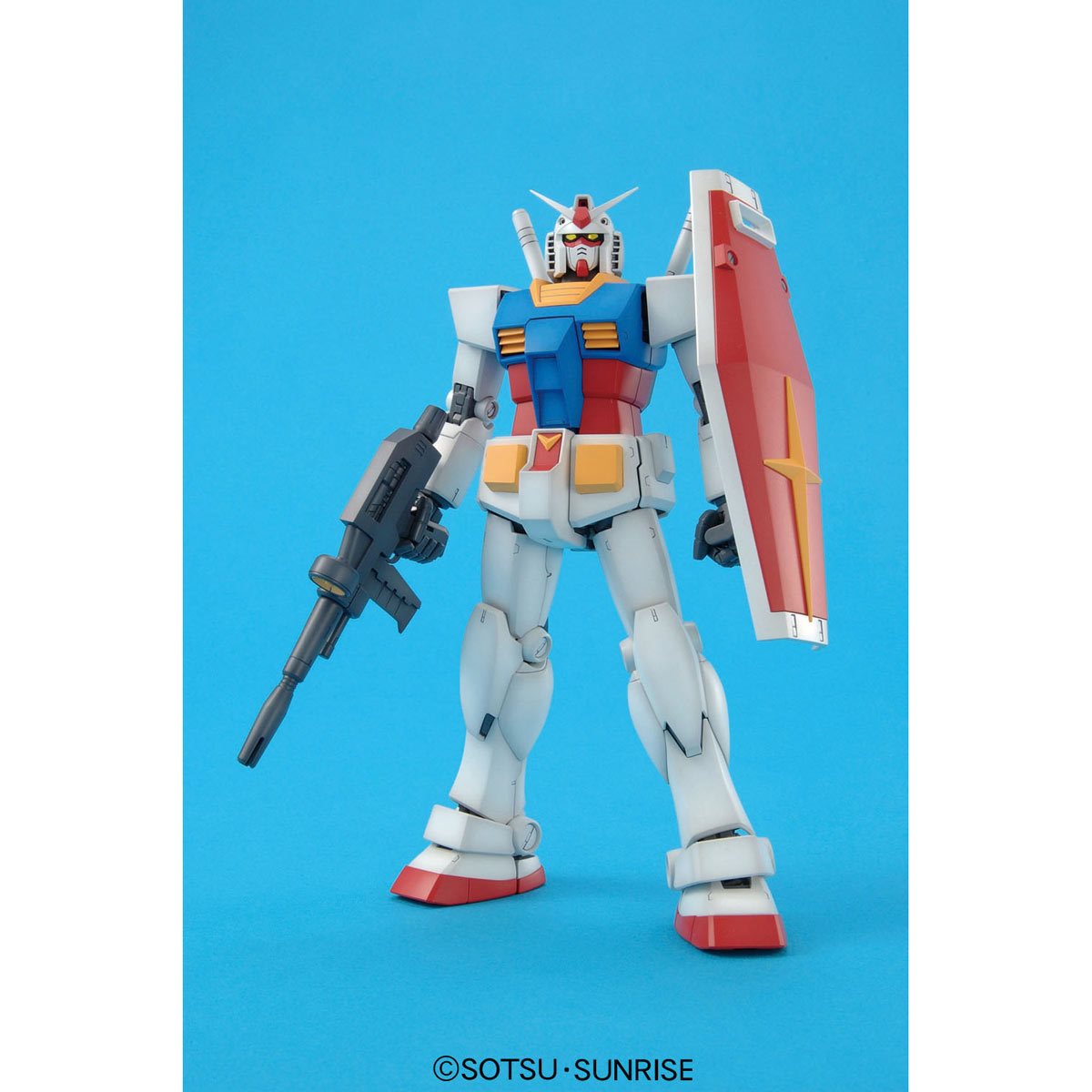 Mobile Suit Gundam Gundam RX-78-2 Version 2.0 MG 1:100 Scale Model Kit
